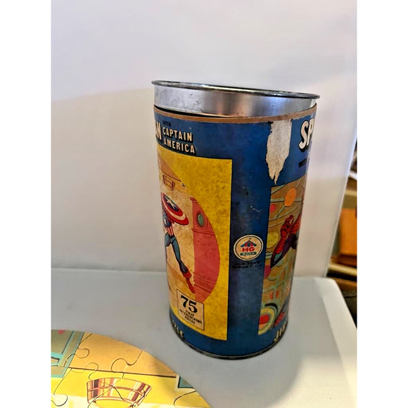 1974 Spider-Man with Captain America 12” Round Jigsaw Puzzle 75 Pieces HG Toys - Picture 2 of 3